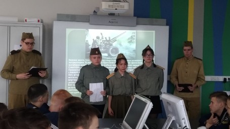 Литературно-историческая композиция, посвященная 74-годовщине штурма Кенигсберга