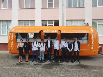 ​Мобильный «Кванториум» отправился в пос.Романово
