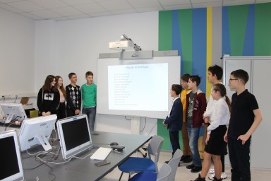 ​Итоговая защита проектов МАОУ ШИЛИ
