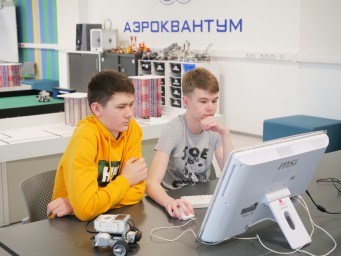 Гимназия № 40 имени Ю. А. Гагарина в детском технопарке «Кванториум»