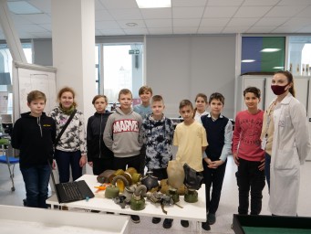 Выставка противогазов