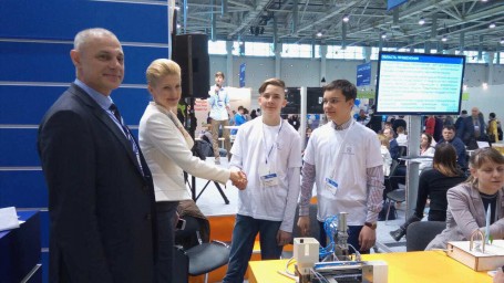 Калининградский Кванториум был представлен на Московском Международном Салоне образования